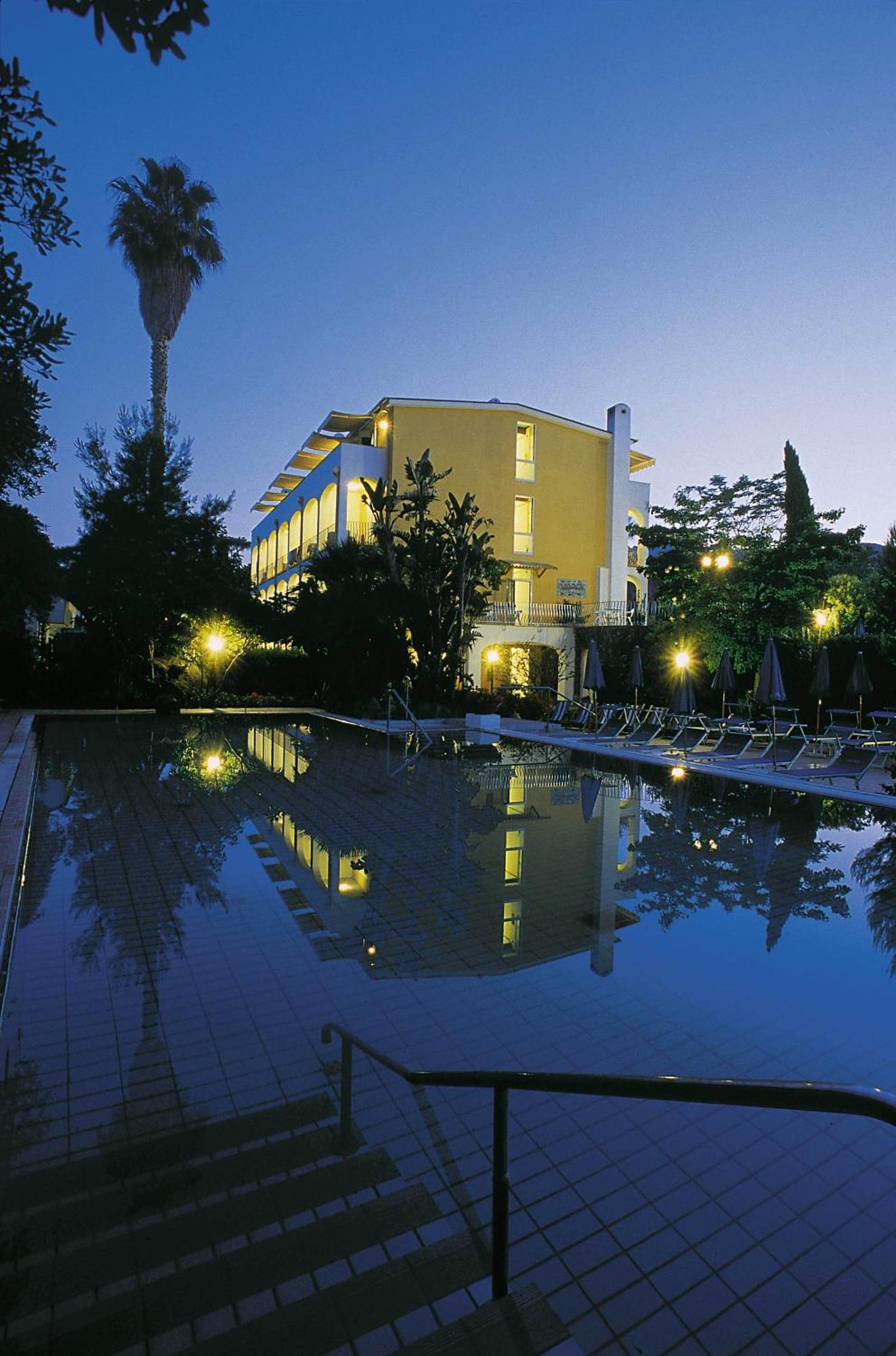 Hotel San Giovanni Terme Ísquia Exterior foto