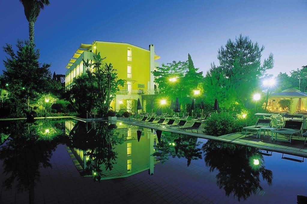 Hotel San Giovanni Terme Ísquia Exterior foto